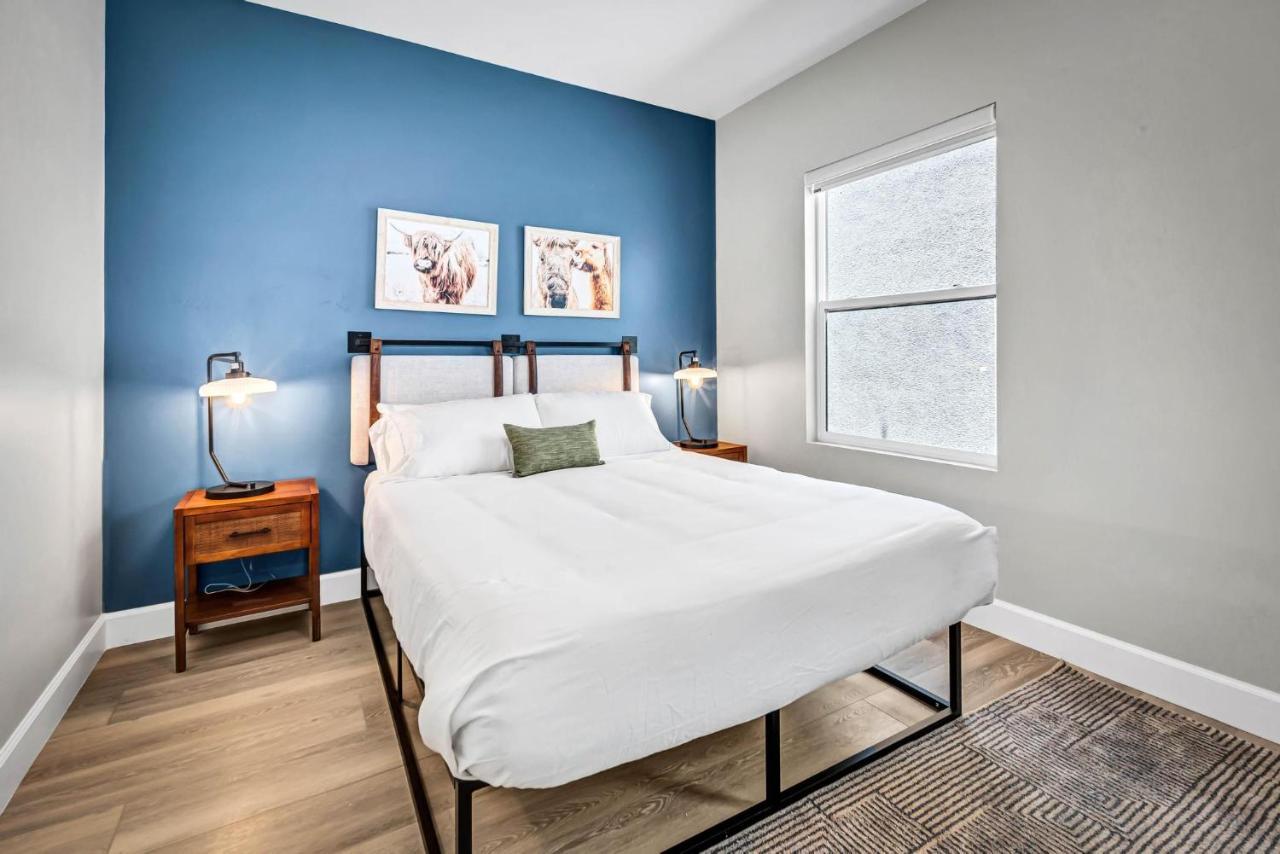 Single Bedroom - Queen Size. Heart Of Downtown Βίστα Εξωτερικό φωτογραφία