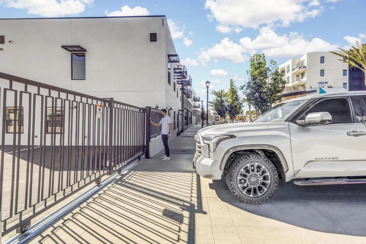 Single Bedroom - Queen Size. Heart Of Downtown Βίστα Εξωτερικό φωτογραφία